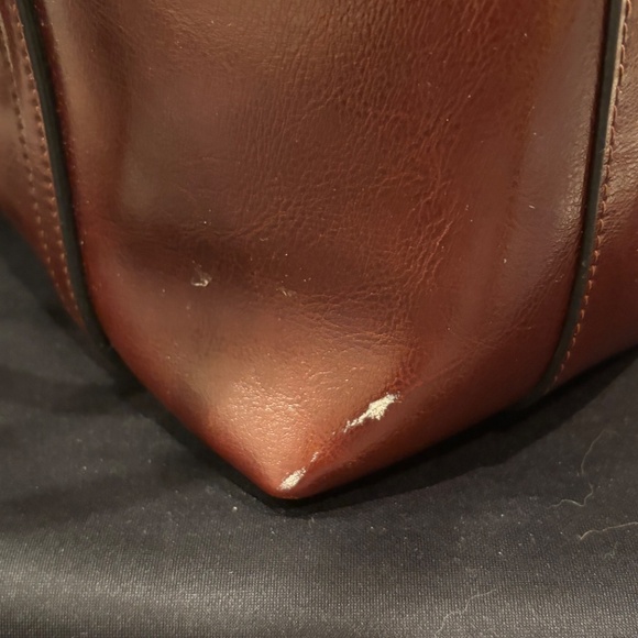 Maison de Beauté Marseille Leather Tote Bag with Pouch - Picture 4 of 4